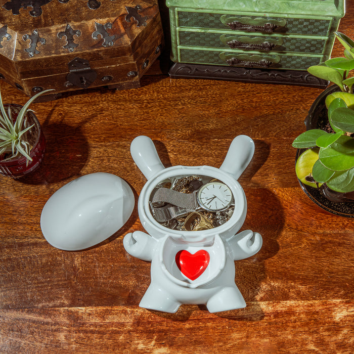 Kidrobot L.I.E. Dunny ceramic ashtray, PURE Edition, featuring a heartstruck design with a colorful, detailed Dunny character.