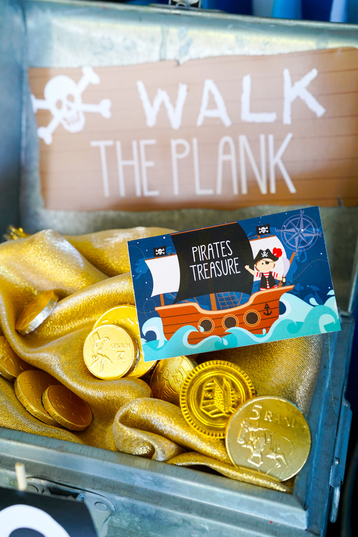 Pirate Party Food Labels | Pirate Tent Cards and Flag Designs