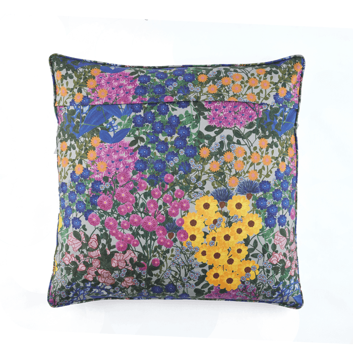 Reverse side of the Pré Fleuri Organic Cotton Square Pillow Cover
