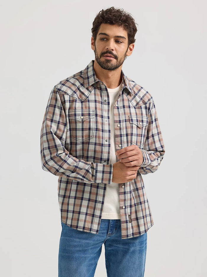 Wrangler Men's Retro® Premium Snap-Up Plaid Long Sleeve Work Shirt Work Shirts Wrangler Taupe 2XL Reg